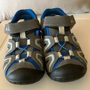 KAMIK Child’s Size 12 Charcoal & Gray Sandals Hook & Loop w/velcro strap..EUC